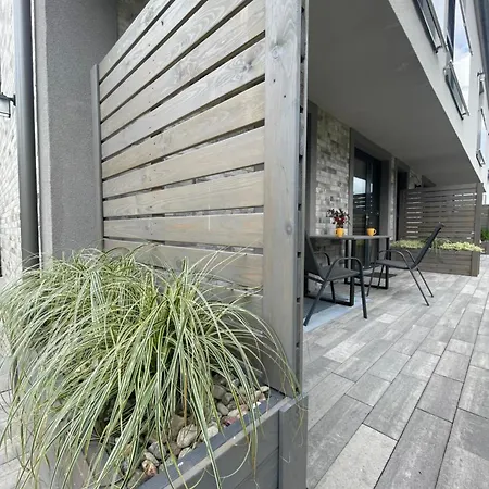 아파트 Villa Riviera Apartament Dwupokojowy Z Tarasem Poddabie 포다비